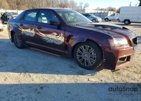 2014 Chrysler 300C Varvatos z USA, uszkodzony, nr VIN 2C3CCAJGXEH240346